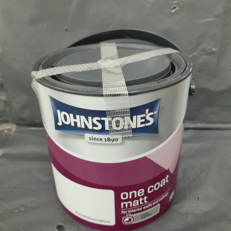 SEALED JOHNSTONE'S ONE COAT MATT WALL & CEILING PAINT - 2.5L - PURE BRILLIANT WHITE 