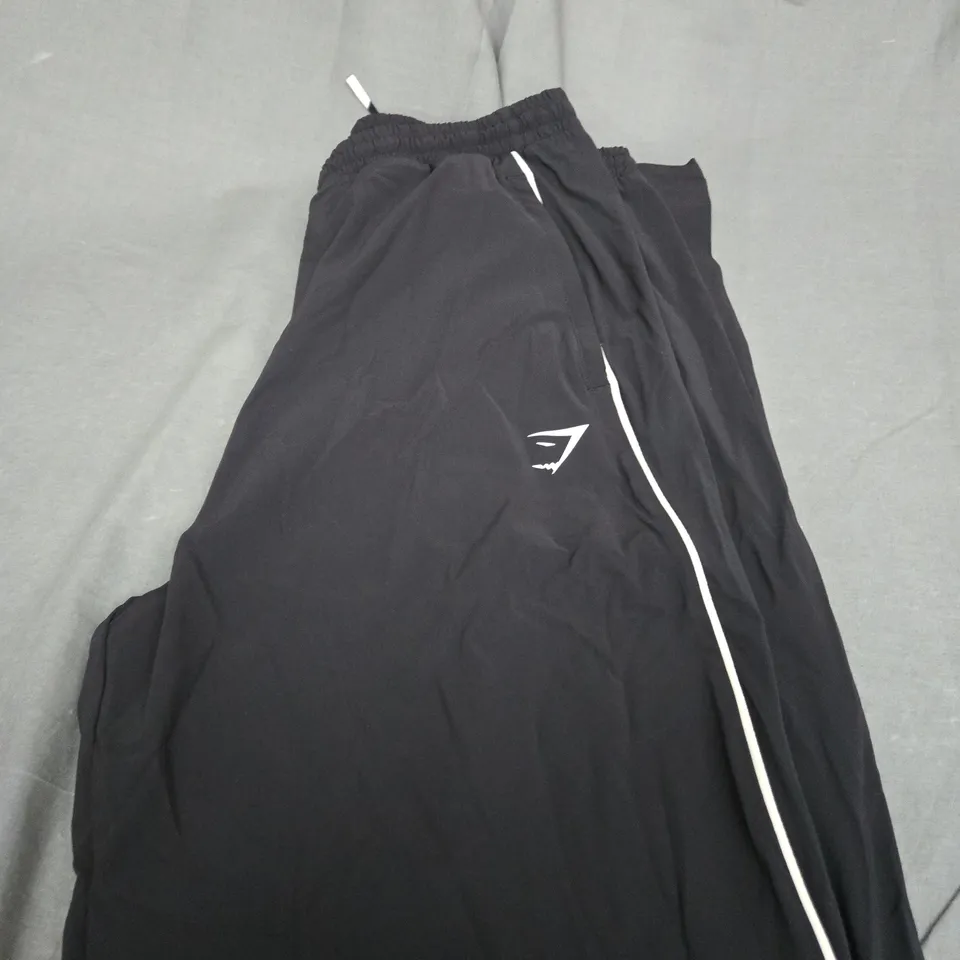 GYMSHARK STITCH FEATURE WOVEN PANTS SIZE L