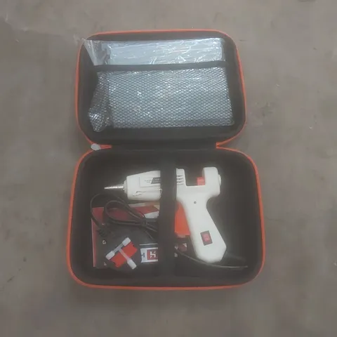HALTON HJ003 GLUE GUN WITH CASE