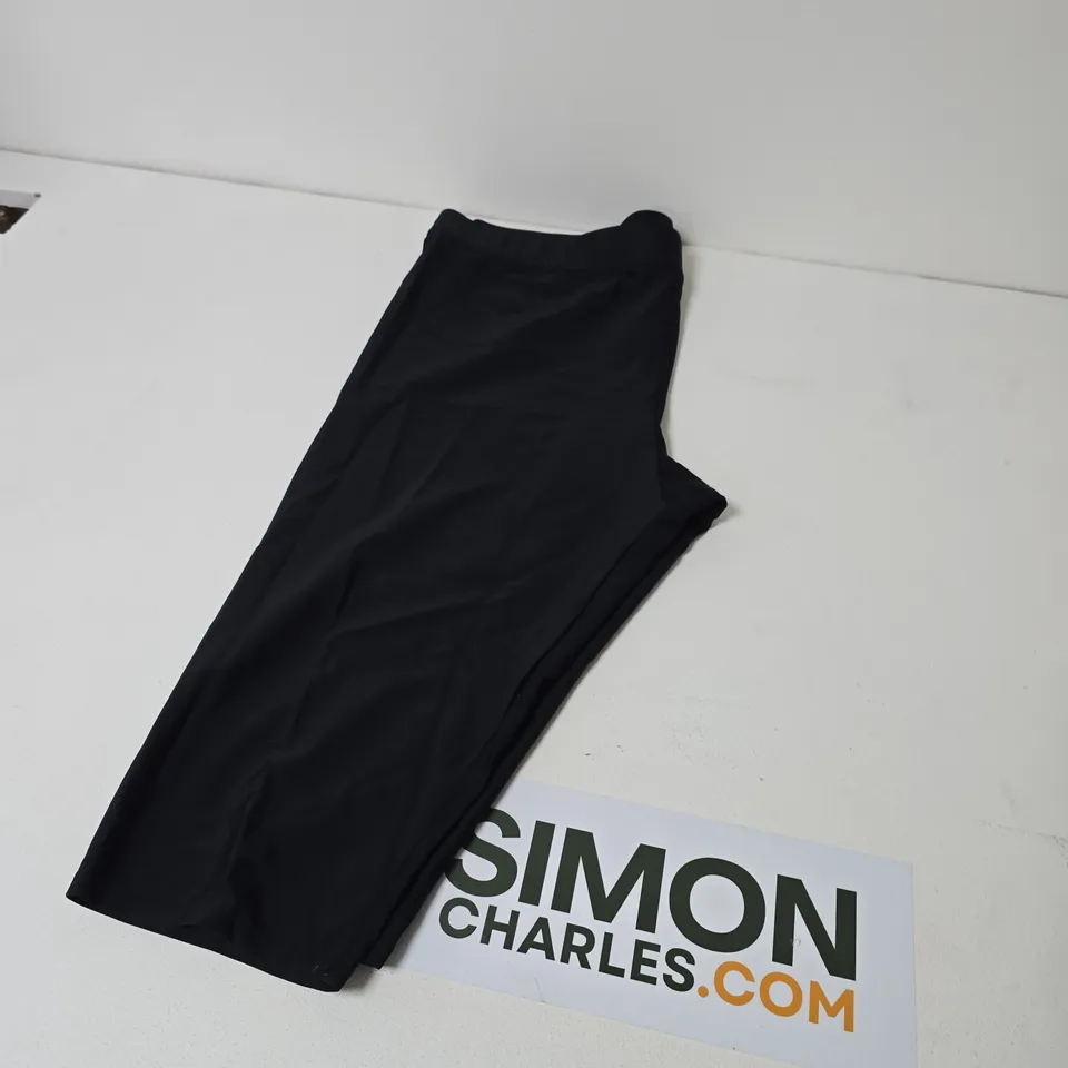 BONPRIX CROPPED BLACK LEGGINGS SIZE 24