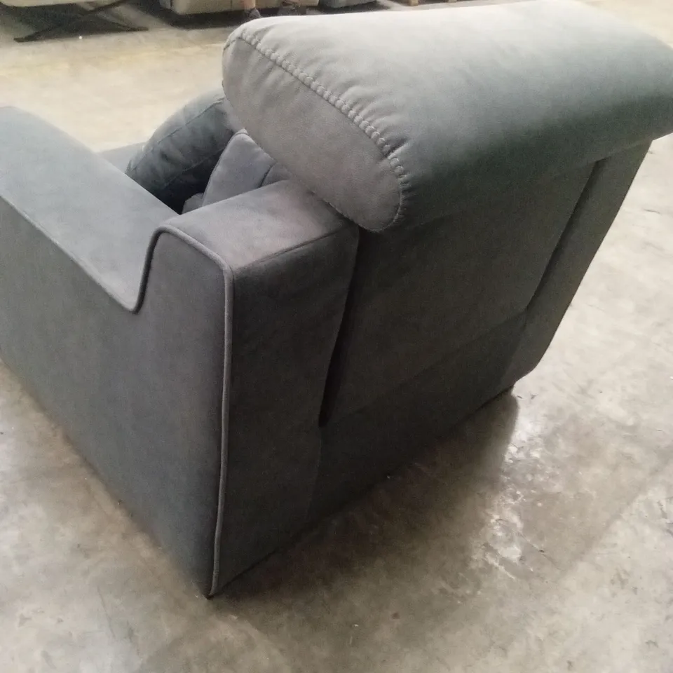 QUALITY DESIGNER ITALIAN MADE SOFT FABRIC ELECTRIC RECLINER ARMCHAIR