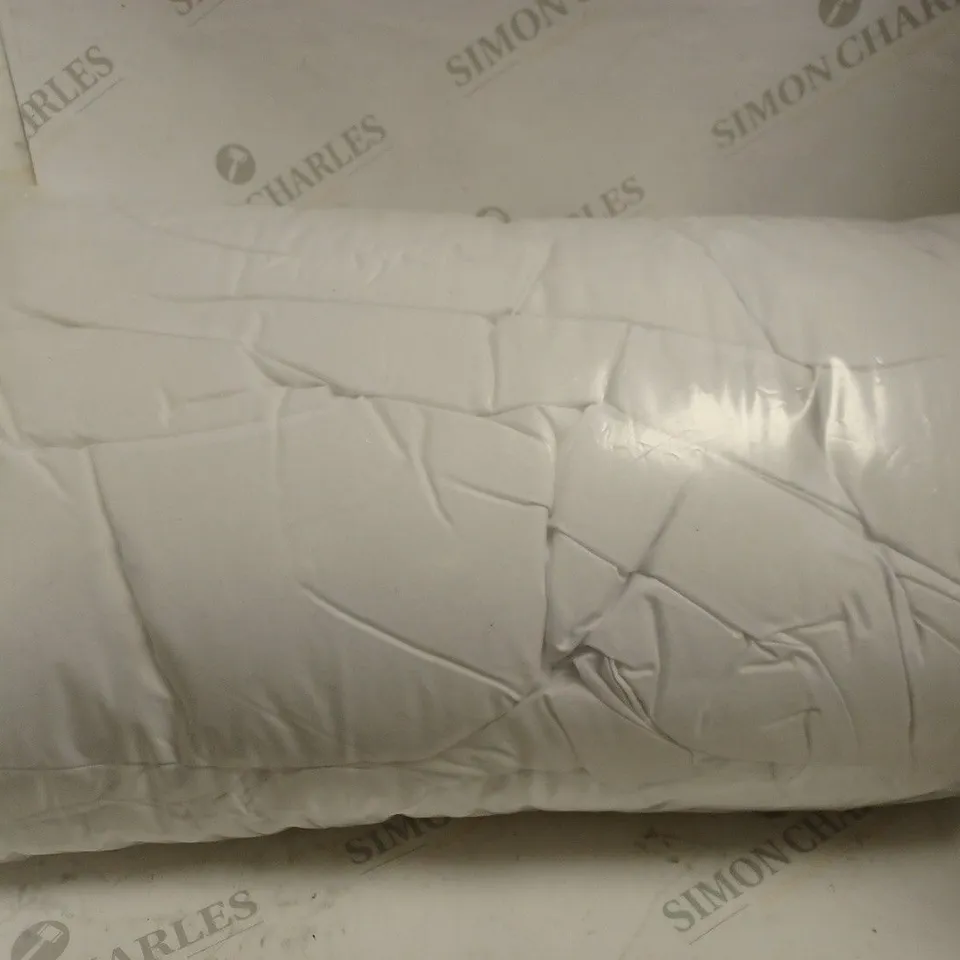 JOHN LEWIS SOFT TOUCH WASHABLE 13.5 TOG DUVET - SYNTHETIC. 