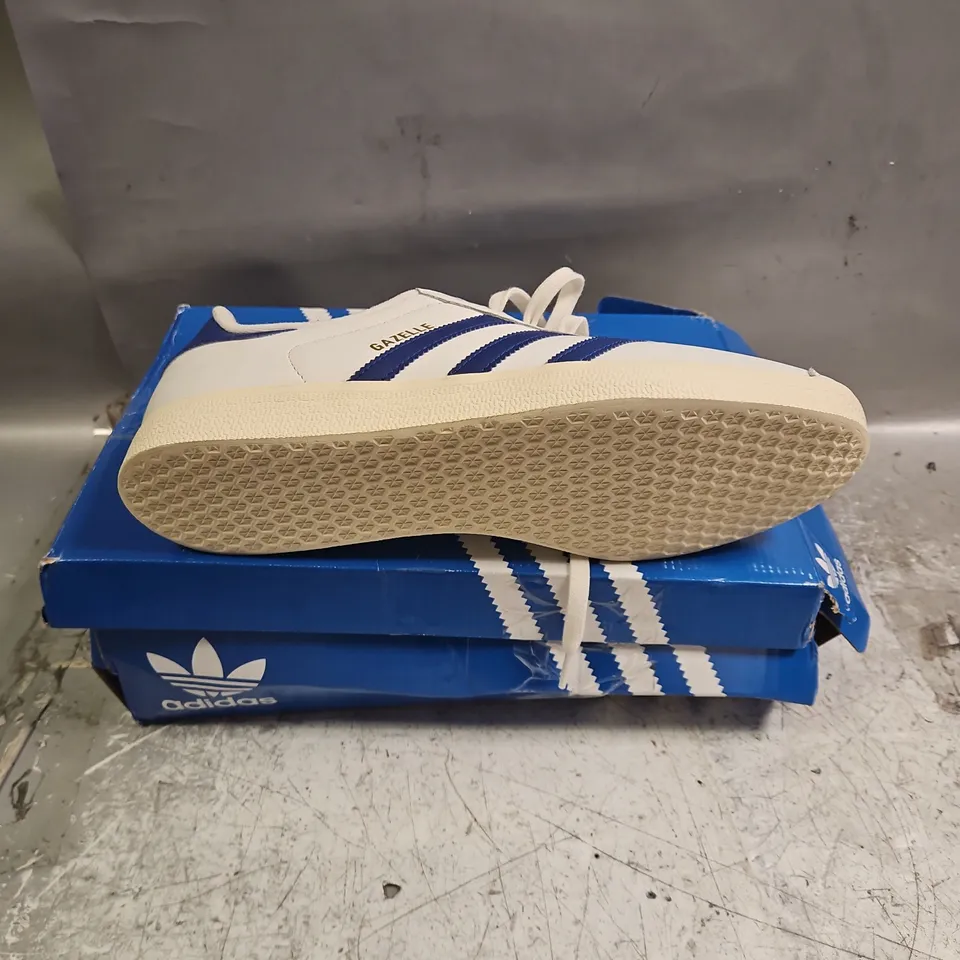 ADIDAS GAZELLE TRAINERS IN WHITE/BLUE SIZE 12