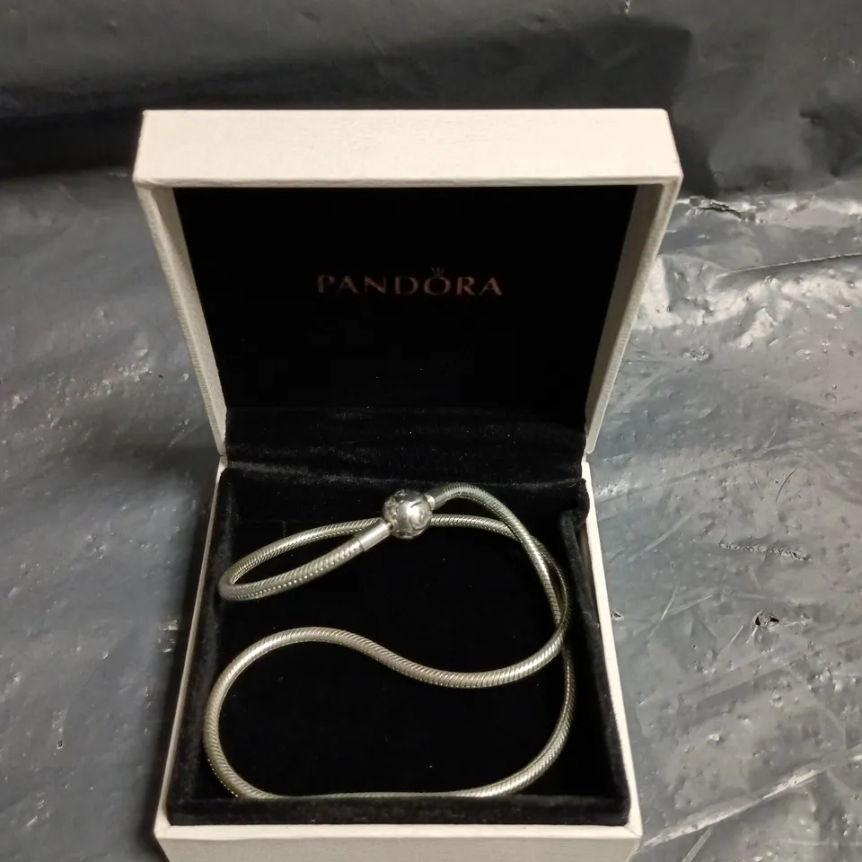 PANDORA SILVER BRACELET IN PRESENTATION BOX