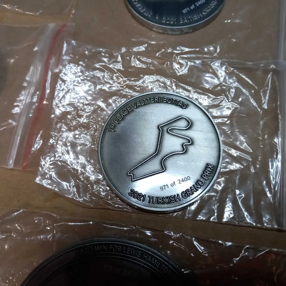 LEWIS HAMILTON WINNERS MEDAL SET