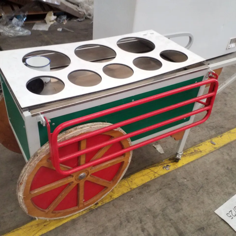 SALAD DISPLAY CART