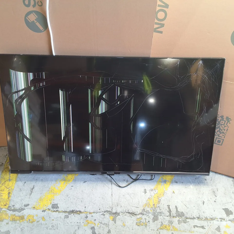 PANASONIC LED TV 43" TB-43W61AEY