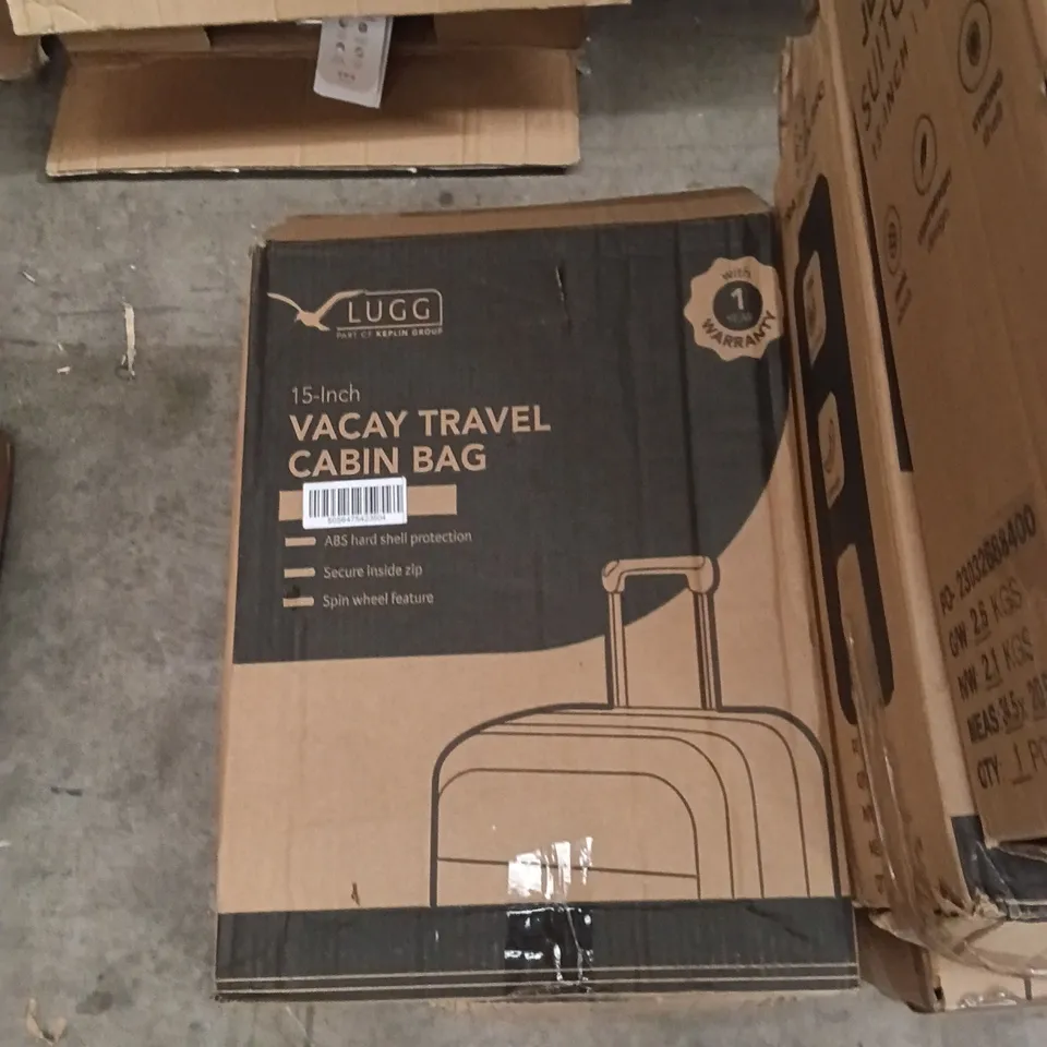 BOXED LUGG TRAVEL SUITCASE