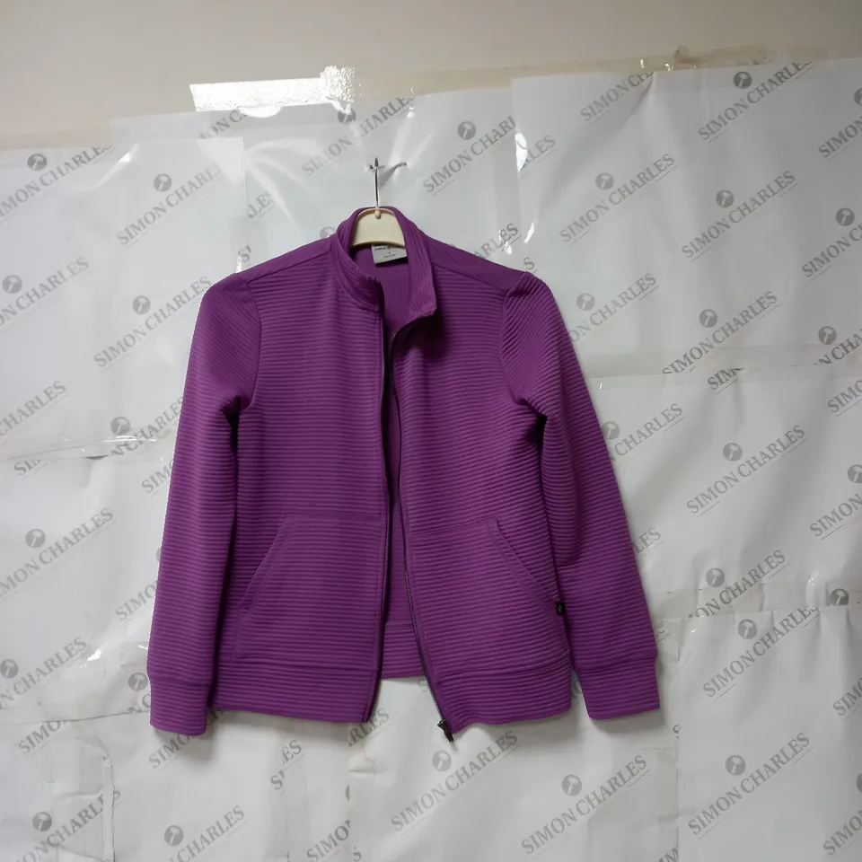 BOX OF ASSORTED CLOTHES APPROXIMATELY 10 TO INCLUDE JACKETS, JUMPERS, LEGGINGS ETC.