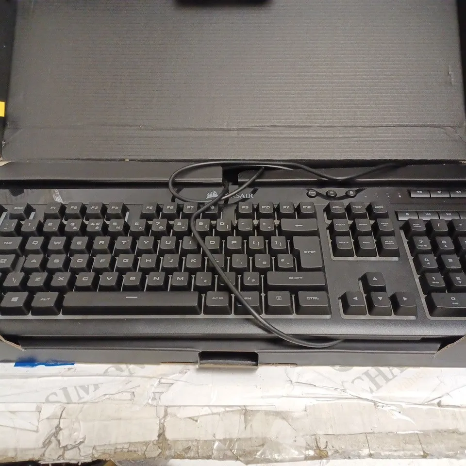 CORSAIR K55 RGB GAMING KEYBOARD