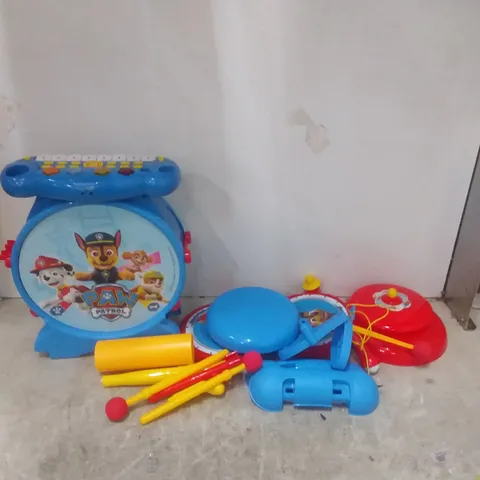 BOXED PAW PATROL MY ROCK BAND PAW PATROL COMPLETE DRUMS SET