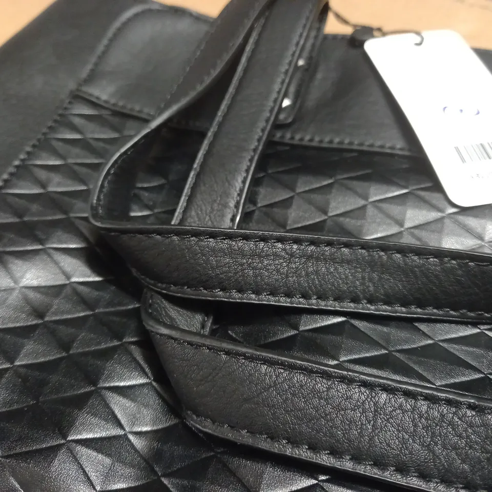 ANDIE BLUE BLACK LEATHER LOOK BAG 