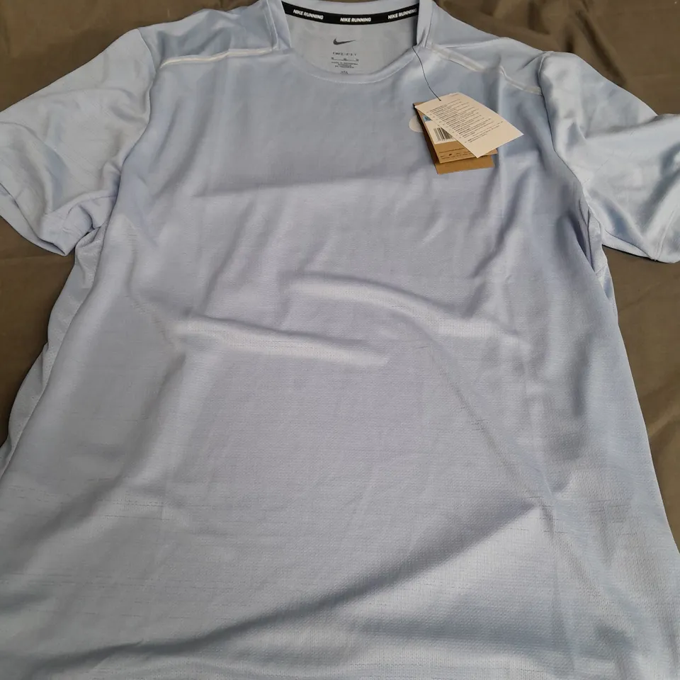 NIKE RUNNING TOP IN BLUE - MEDIUM