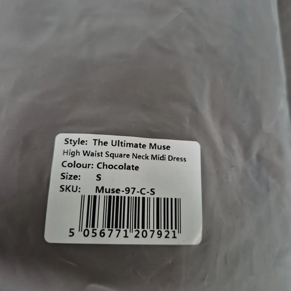 ODDMUSE LONDON THE ULTIMATE MUSE HIGH WAIST SQUARE NECK MIDI DRESS – CHOCOLATE – UK SIZE S