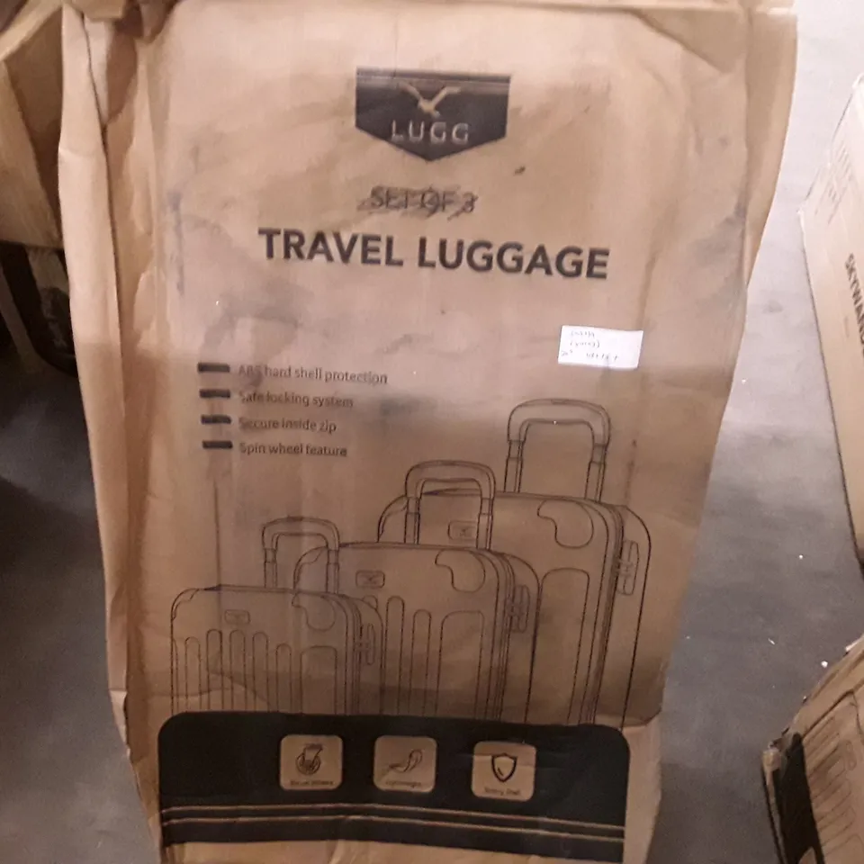 BOXED LUGG TRAVEL LUGGAGE SUITCASE - CREAM 