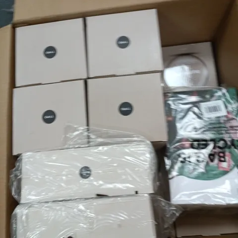 BOX OF APPROXIMATELY 18 ASSORTED ITEMS TO INCLUDE: DUMPLING SNOWGLOBE