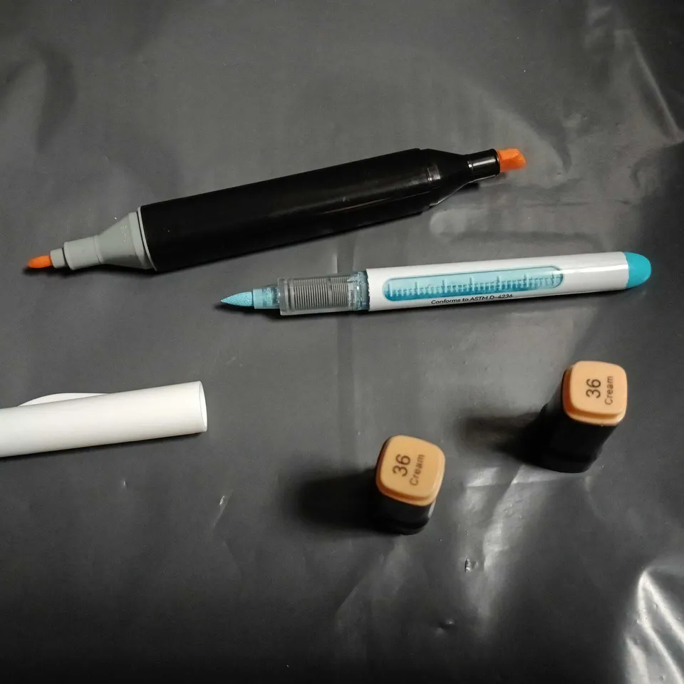 2 PACKS OF COLOURING PENS IMCLUDE ACRYLIC AND BROAD NIBBED