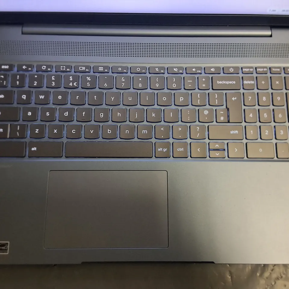 BOXED LENOVO IP 5 CHROME INTEL I-5-1235U 512GB SSD LAPTOP IN STONE BLUE