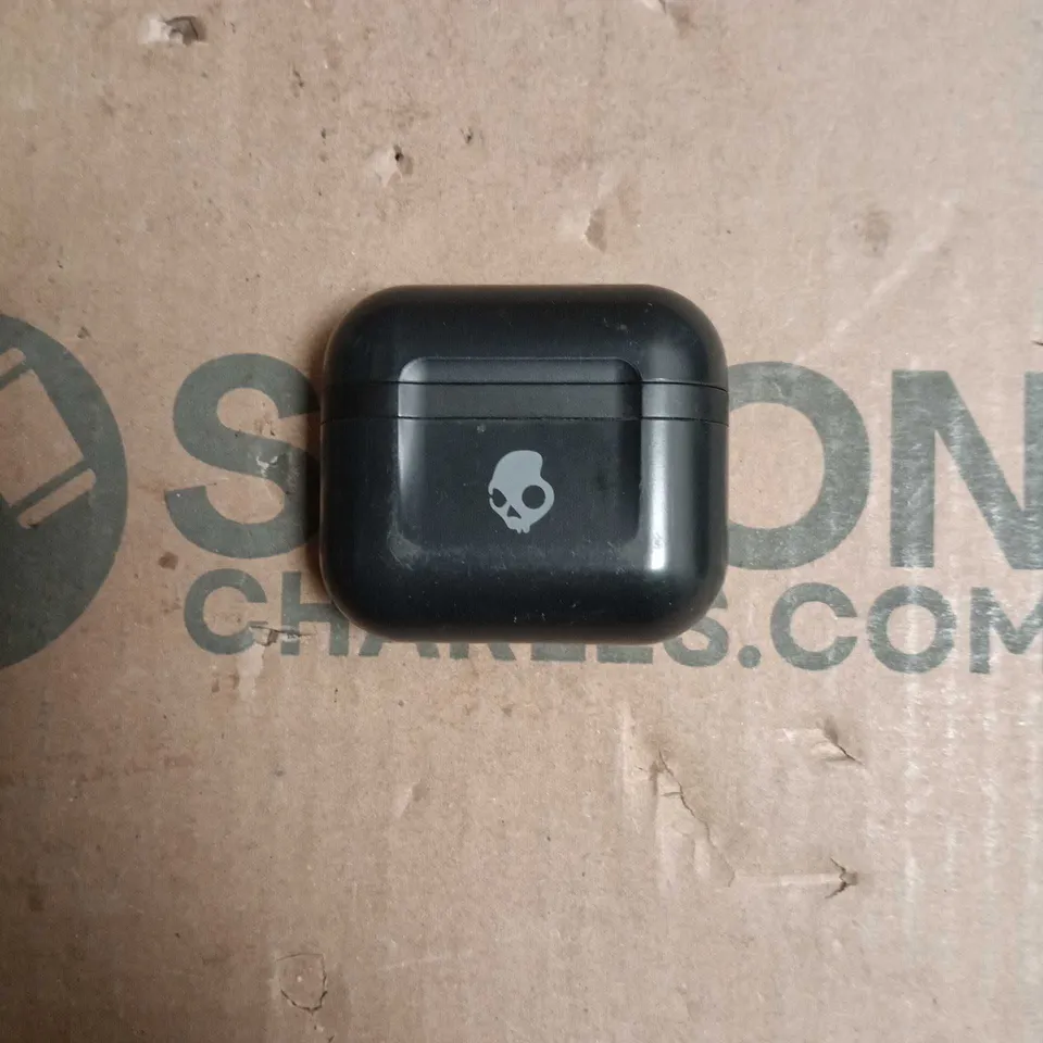 SKULLCANDY INDY ANC TRUE WIRELESS EARBUDS WITH CHARGING CASE - BLACK - UNBOXED 