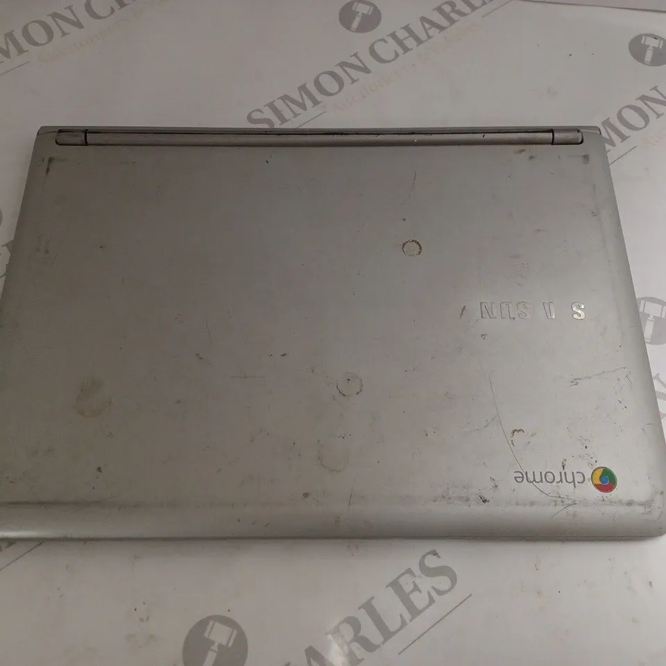 SAMSUNG 303C LAPTOP