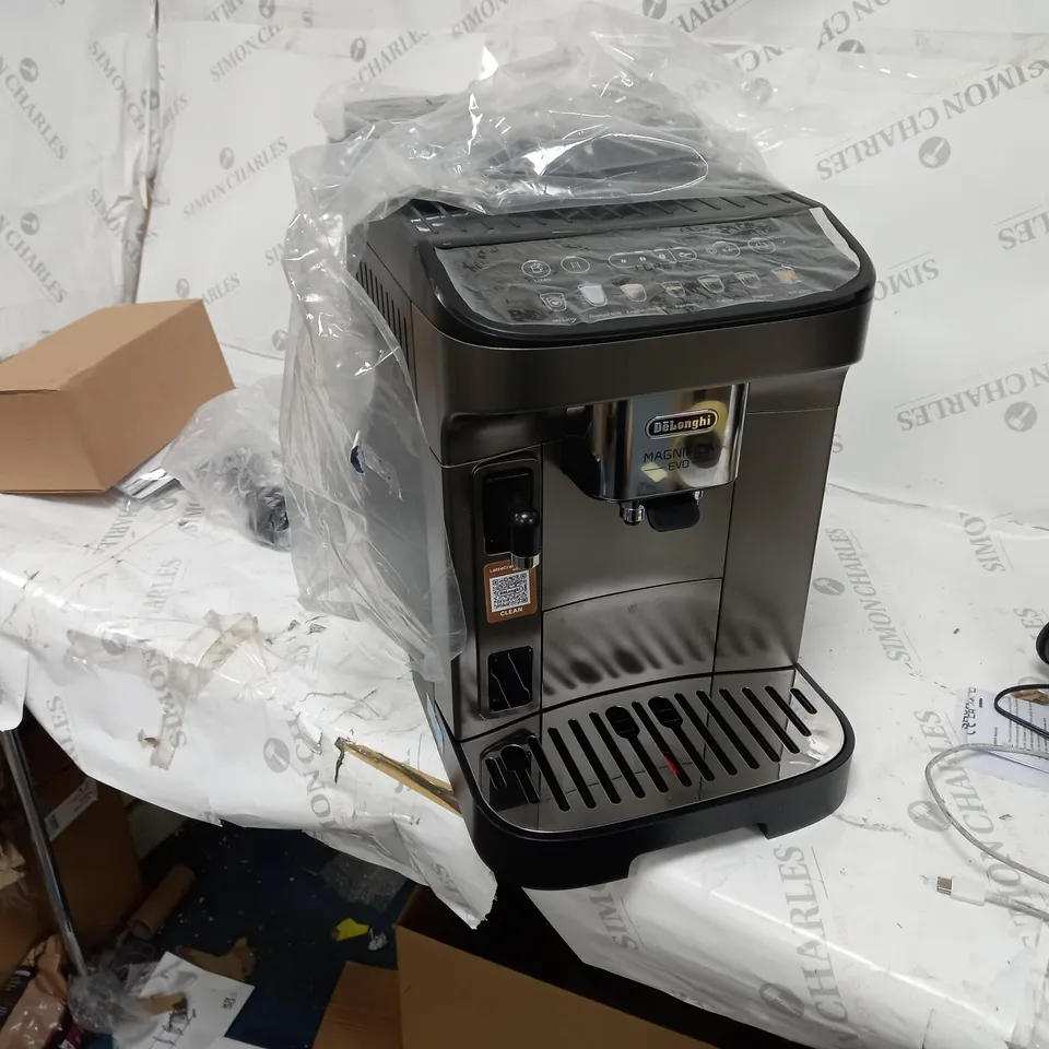 DELONGHI BEAN TO CUP ECAM290.83 MAGNIFICA EVO COFFEE MACHINE RRP £679