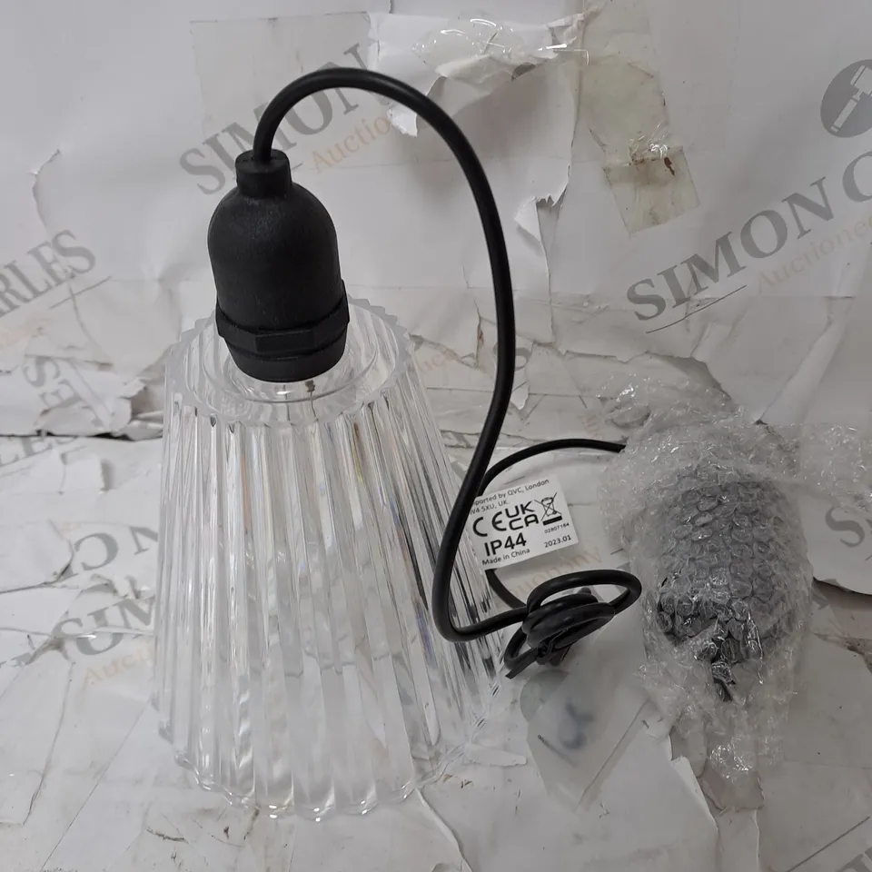 BUNDLEBERRY BY AMANDA HOLDEN SET OF 2 INDOOR OUTDOOR LIGHTS WITH FLUTED SHADE