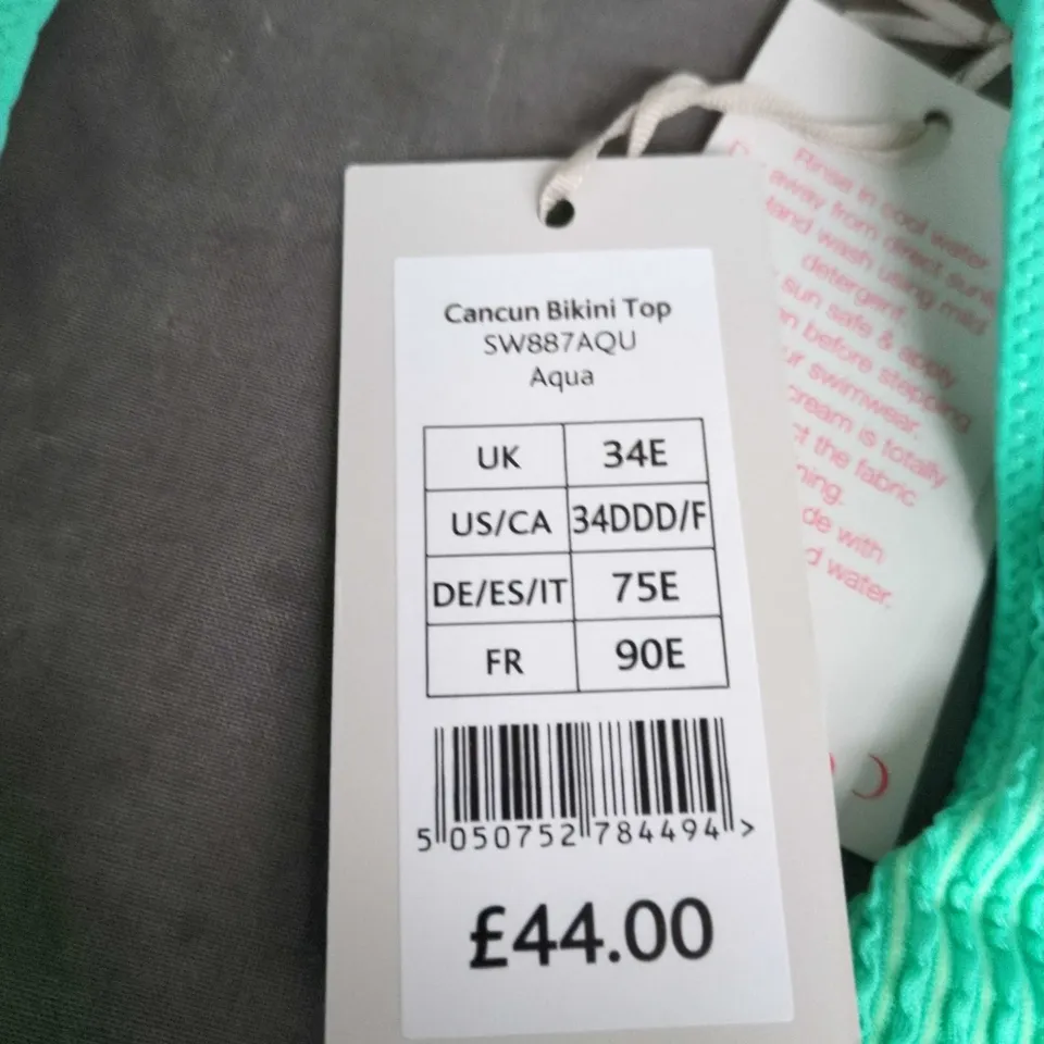 BRAVISSIMO CANCUN BIKINI TOP IN AQUA – UK 34E