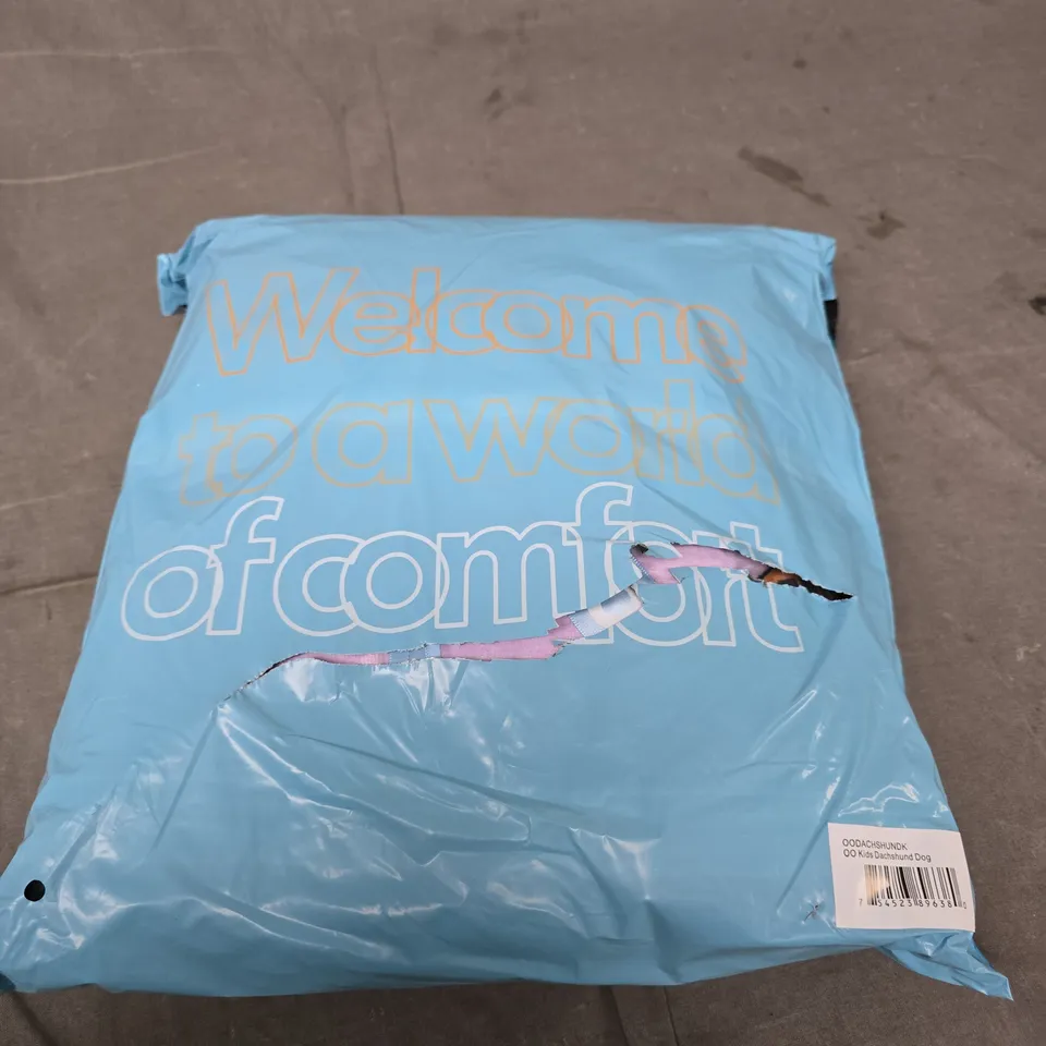 SEALED OODIE OVERSIZED HOODED BLANKET - DACHSHUND DOG