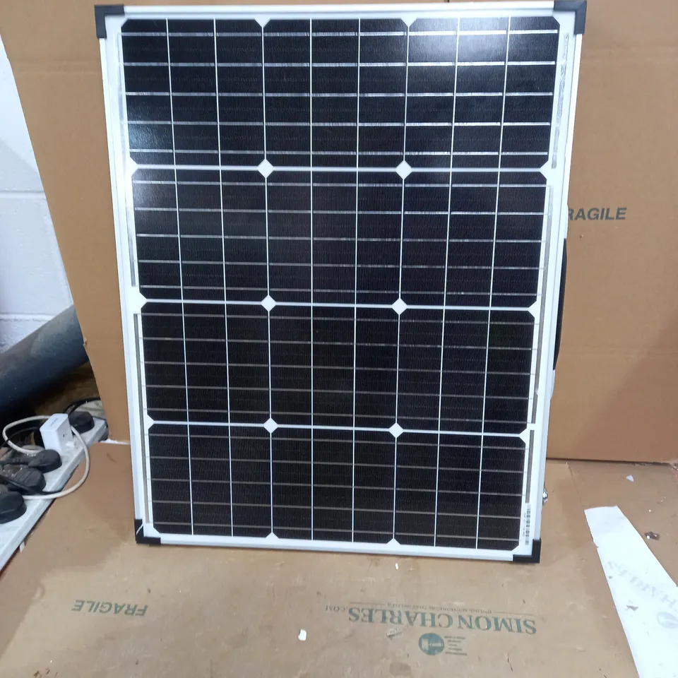 PANEL SURYA SOLAR CELL