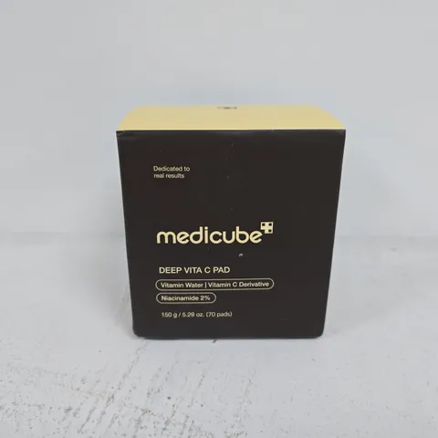 BOXED AND SEALED MEDICUBE DEEP VITA C PAD (70 PADS)