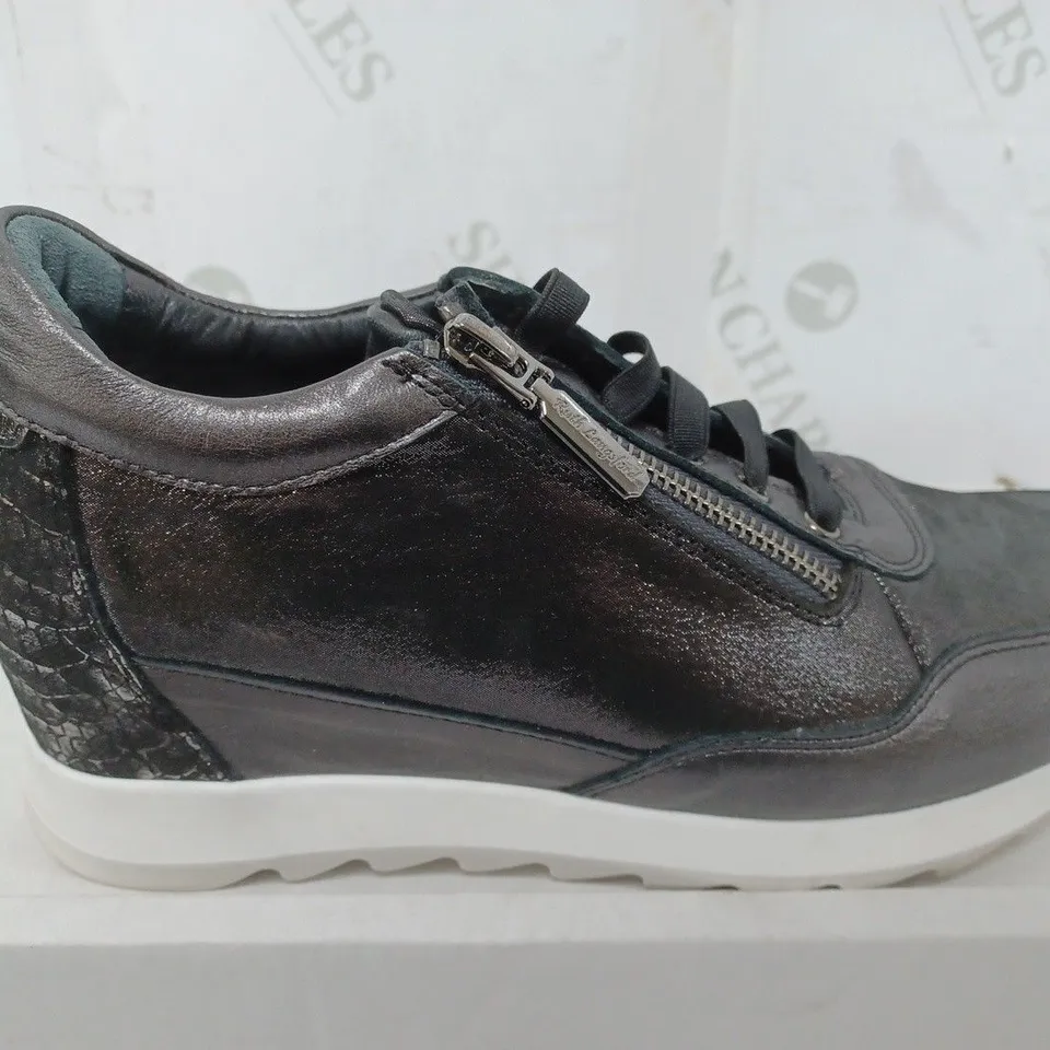 BOXED PAIR OF RUTH LANGSFORD WEDGE BLACK TRAINERS IN PEWTER - SIZE 39