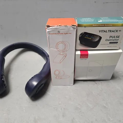 APPROXIMATELY 8 ASSORTED ITEMS TO INCLUDE - PULSE OXIMETER , NECKFAN , HANDHELD FAN ETC