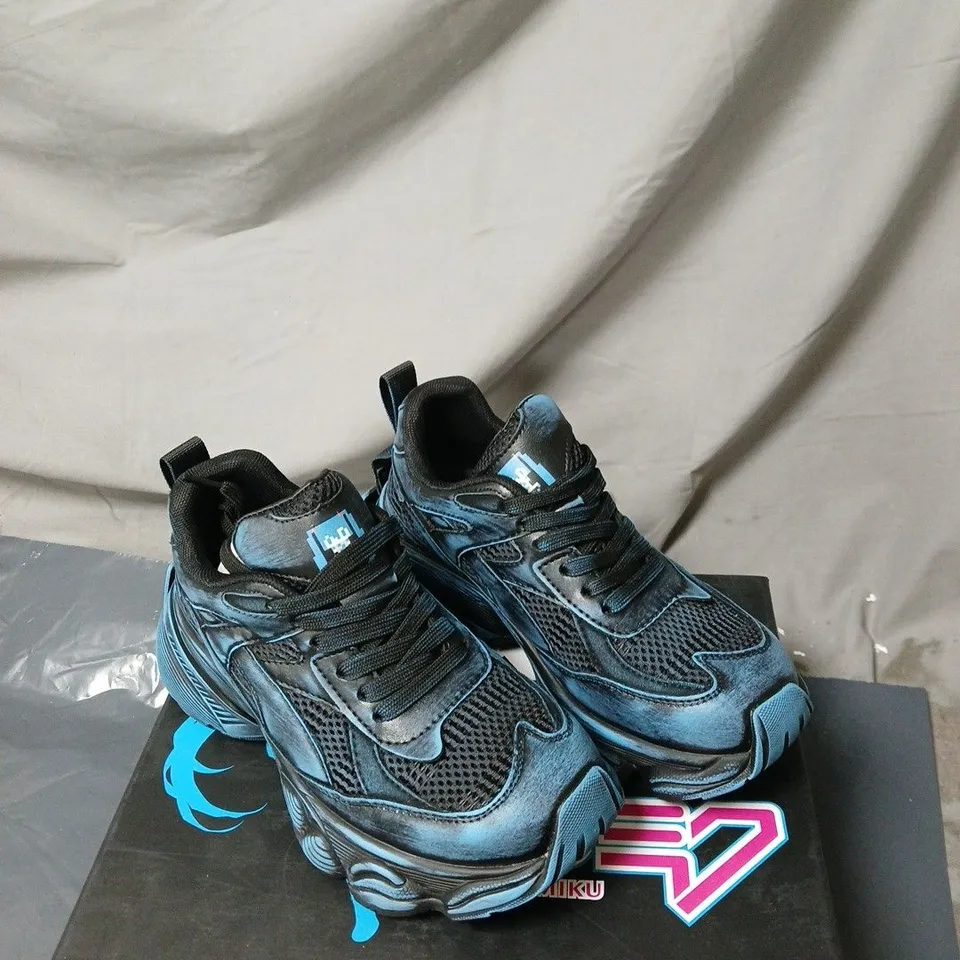 KOI TWINTAILS MIKU MEGA CHUNKY TRAINERS BLACK BOXED SIZE 3