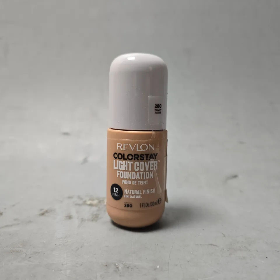 BOX OF APPROXIMATELY 40 REVLON COLOURSTAY LIGHT COVER 30ML FOUNDATIONS - 280