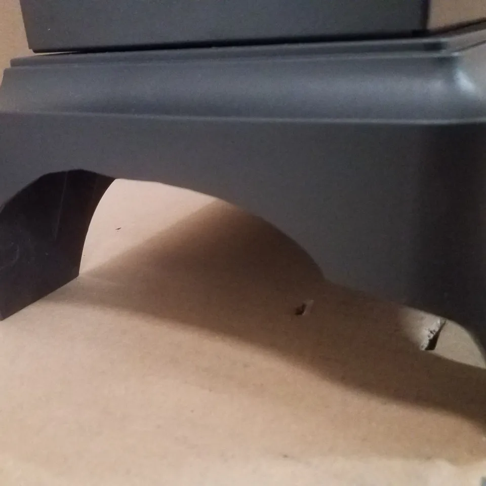 BOXED BEMODERN 2646 ELECTRIC HEATER