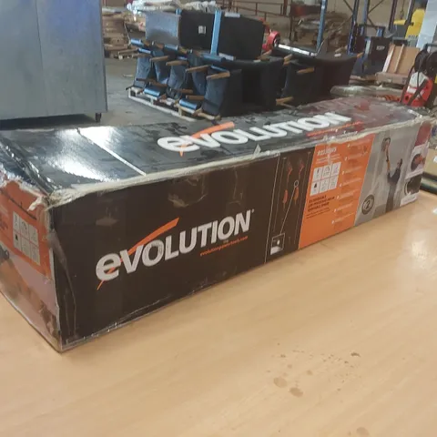 BOXED EVOLUTION R225DWS TELESCOPIC DRY WALL SANDER