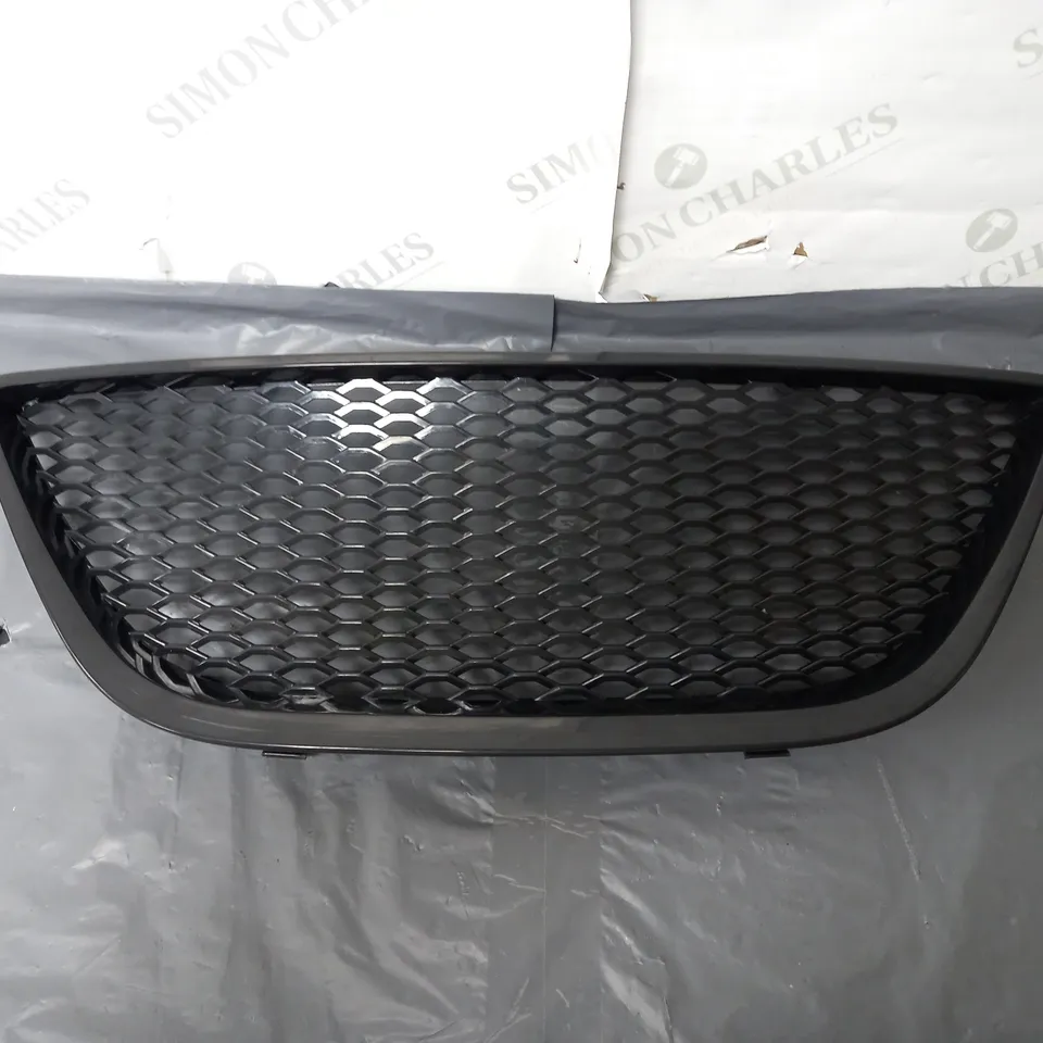 HONEYCOMB STALE MESH / BADGELESS / GRILLE FOR SEAT IBIZA 