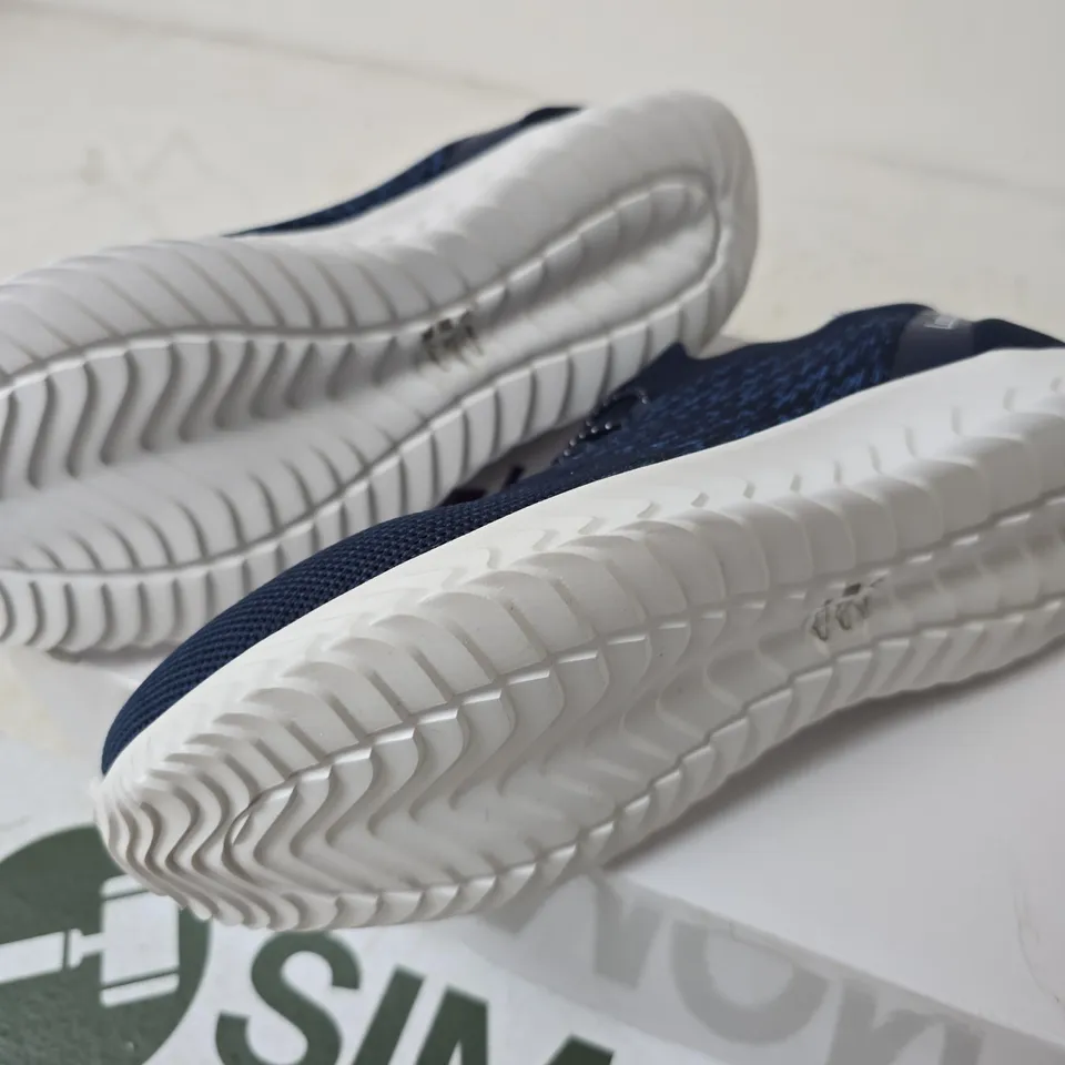 BOXED LOTUS GIRONA TRAINERS, NAVY - SIZE EU 42