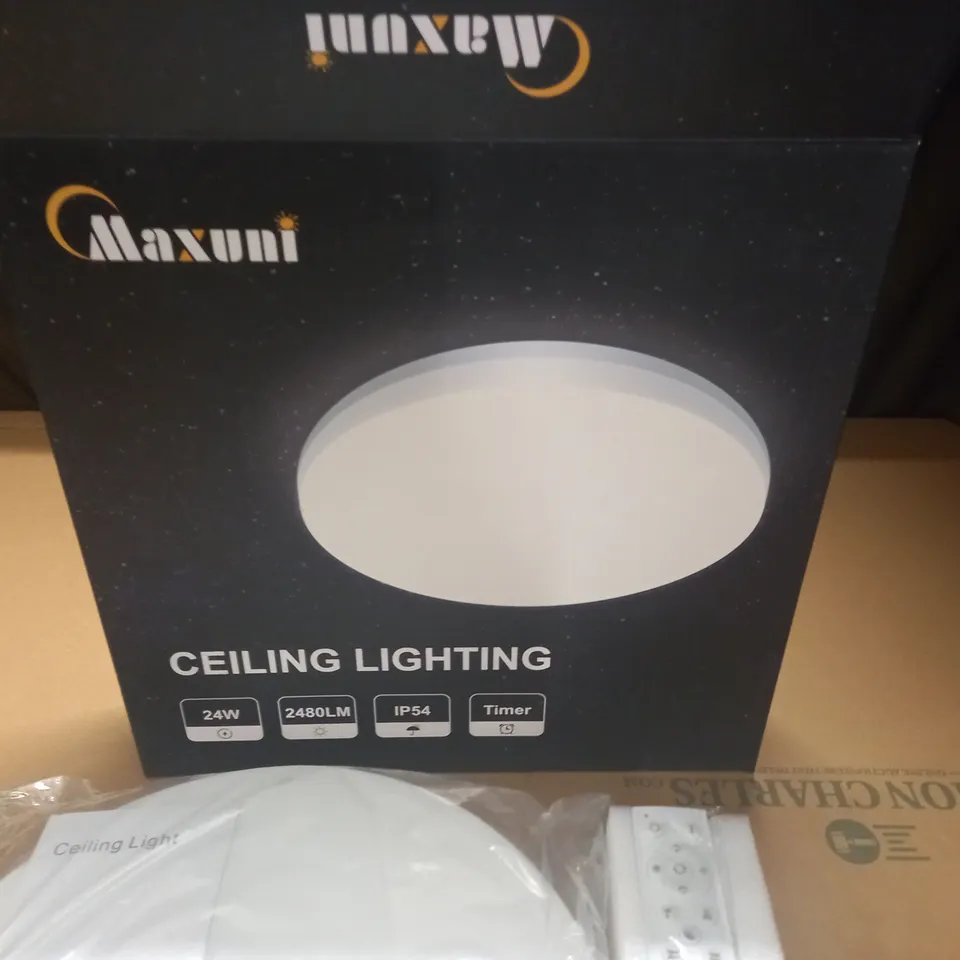 BOXED MAXUNI CEILING LIGHTING 