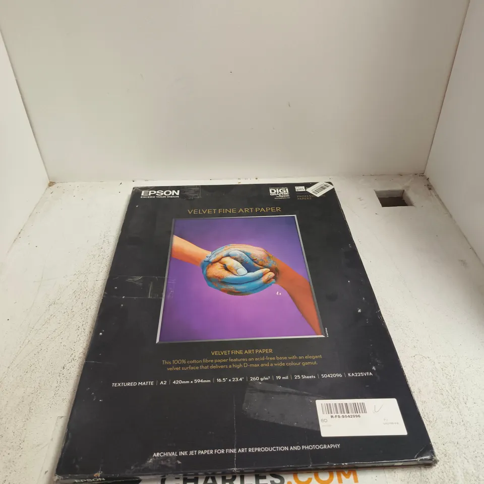 EPSON VELVET FINE ART PAPER A2 PACK – 25 SHEETS, TEXTURED MATTE