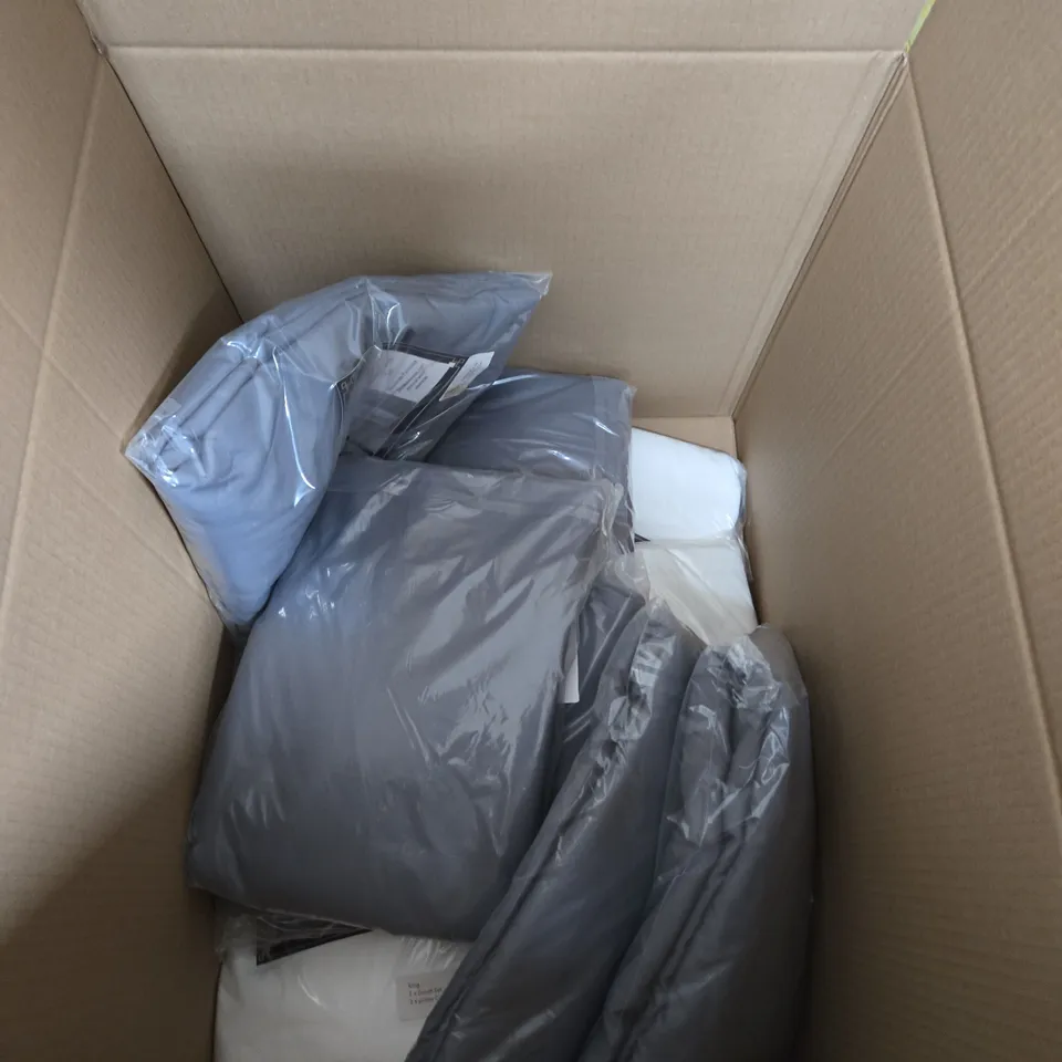 APPROXIMATELY 10 TOPAZ LUXE HOME COLLECTION DUVET COVER SETS - VARIOUS COLOURS AND SIZES