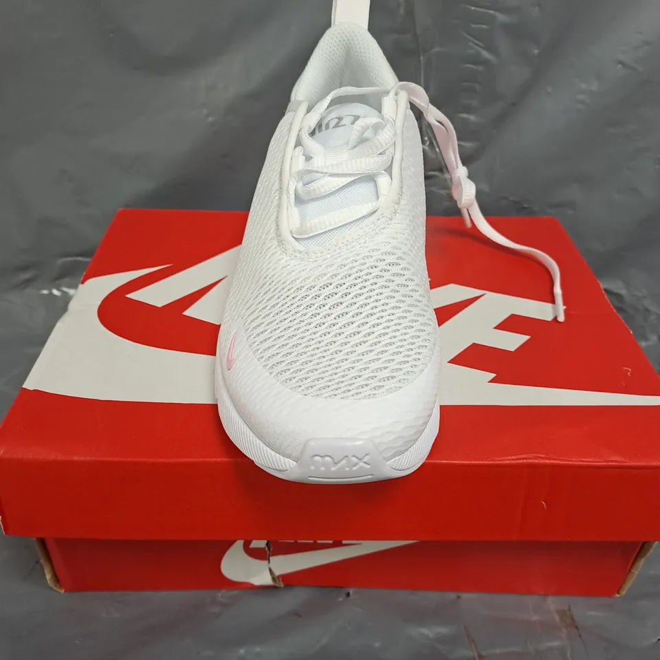 BOXED PAIR OF NIKE AIR MAX 270 KID'S SHOES IN WHITE/PINK SIZE UK 1