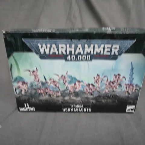 WARHAMMER 40,000 TYRANIDS - HORMAGAUNTS - 11 MINIATURES