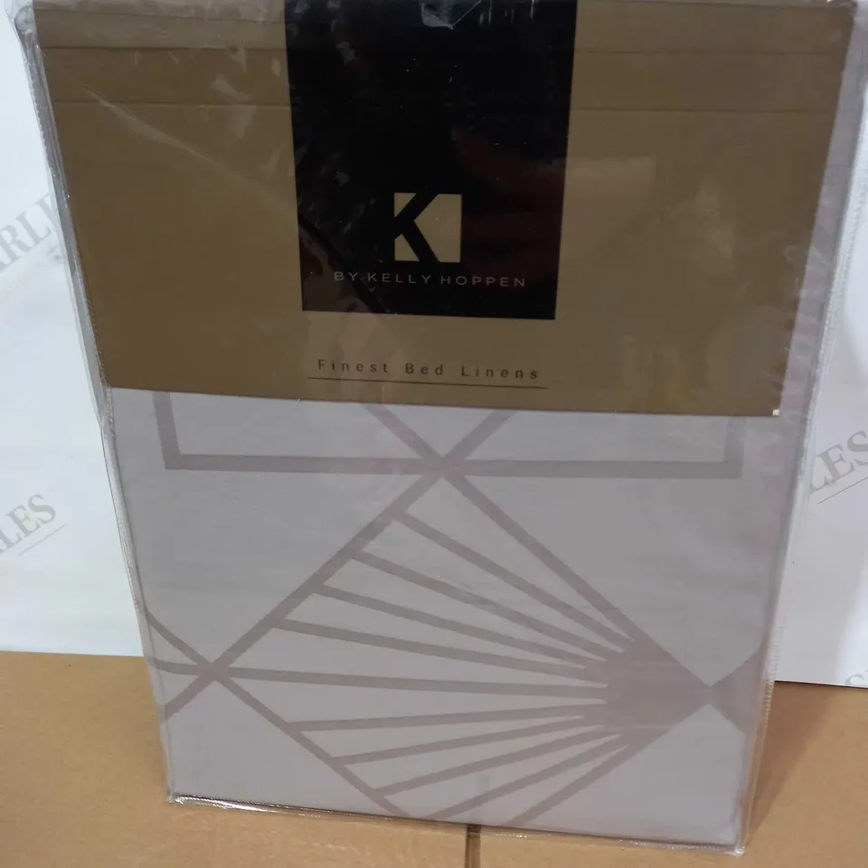 K BY KELLY HOPPEN GATSBY 100% COTTON DUVET SET - DOUBLE