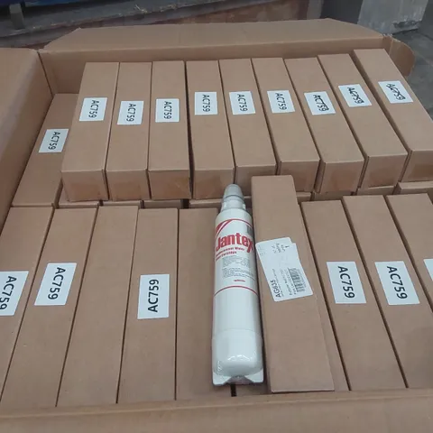 BOX CONTAINING APPROXIMATELY 65x BRAND NEW JANTEX WATER FILTER CARTRIDGES 