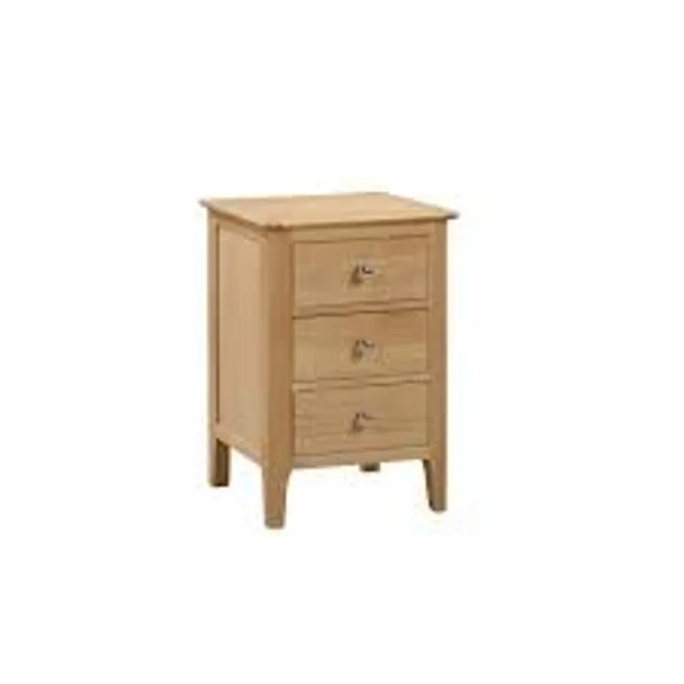 BOXED JULIAN BOWEN COTSWOLD 3 DRAWER BEDSIDE - LIGHT OAK (1 BOX)