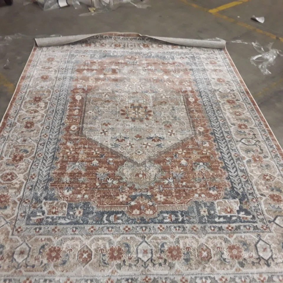 QUALITY DESIGNER AREA RUG 270X200CM APPROXIMATELY