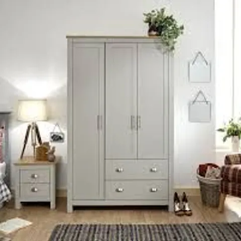 BOXED GFW LANCASTER 3 DOOR 2 DRAWER GREY WARDROBE (2 BOXES)