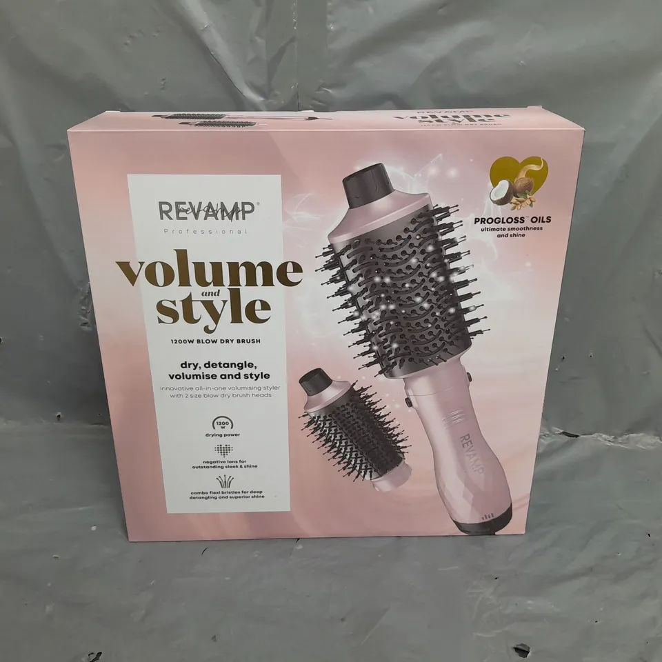 BOXED REVAMP PROFESSIONAL VOLUME AND STYLE 1200W BLOW DRY BRUSH 