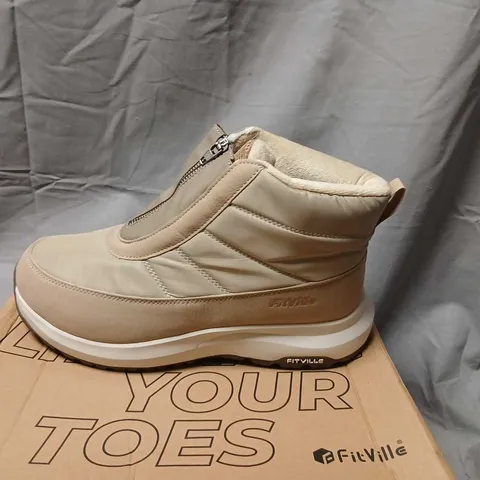 FITVILLE WOMEN'S BEIGE WINTER BOOTS – UK 9 (US 11EW) 